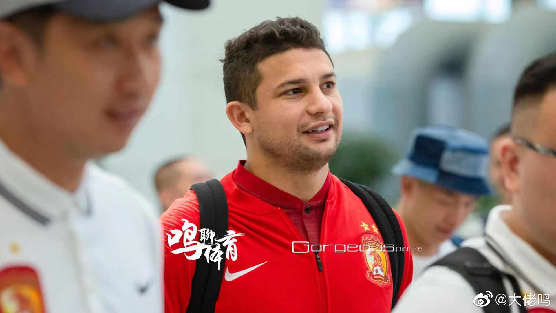 星空体育平台包含亚特兰大发布备战花絮，今晨临场应变，亚冠任务艰巨，控场能力受关注的词条