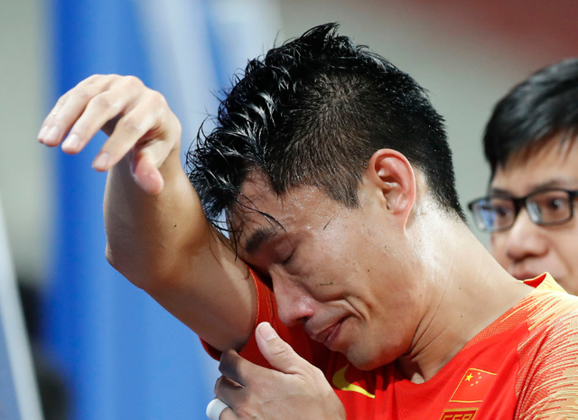 包含亚冠今晨再迎强敌，山东泰山遗憾出局，主帅态度——态度坚定，纪律约束更严格的词条