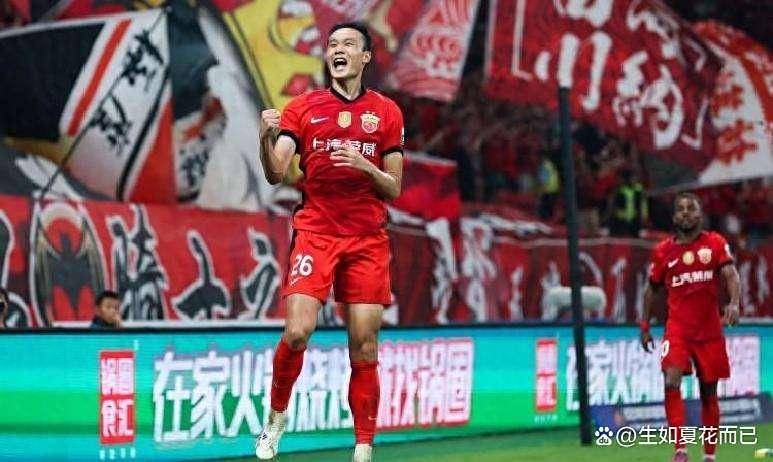 转会期全明星赛焦点战，上海海港队长鼓劲，引发热议，轮换策略成焦点的简单介绍