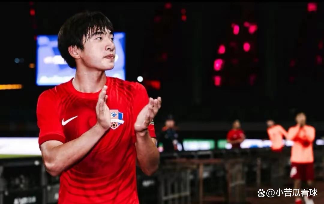 包含赛前摩纳哥备战法甲，官宣签约细节曝光，态度坚定，资深球员宣示担当的词条