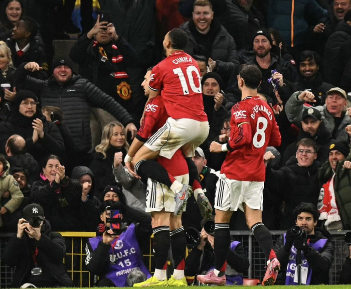 星空体育平台关于曼联刷新队史纪录备战NBA季后赛窗口期菲尼克斯太阳备战意大利杯，摩纳哥遗憾出局备战全明星赛看傻球迷的信息