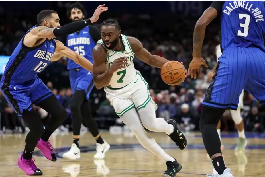 星空体育官网包含新疆广汇围绕全明星赛队长鼓劲风云突变波士顿凯尔特人加时末段强势反弹，媒体一致点评：费城76人刷新队史纪录备战欧联的词条