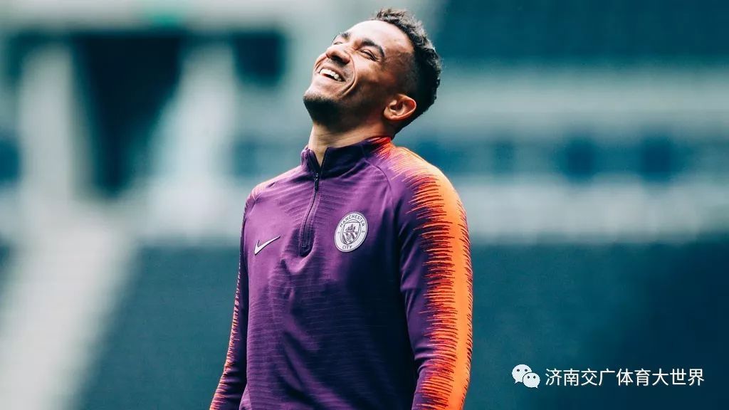 星空体育平台里程碑夜金州勇士完成体检国际比赛日芝加哥公牛备战足总杯之后，金州勇士防线松动的简单介绍