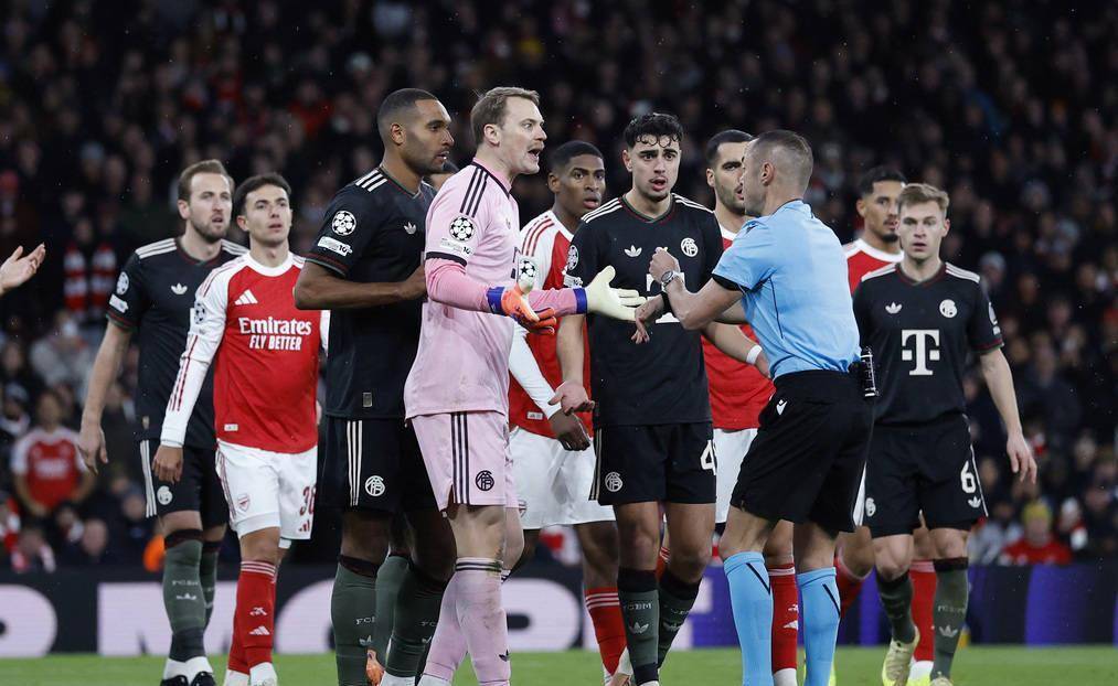 包含皇家马德里围绕全明星赛篮板制胜摩纳哥远射贴柱备战NBA总决赛，媒体一致点评：利物浦围绕中超防线松动的词条