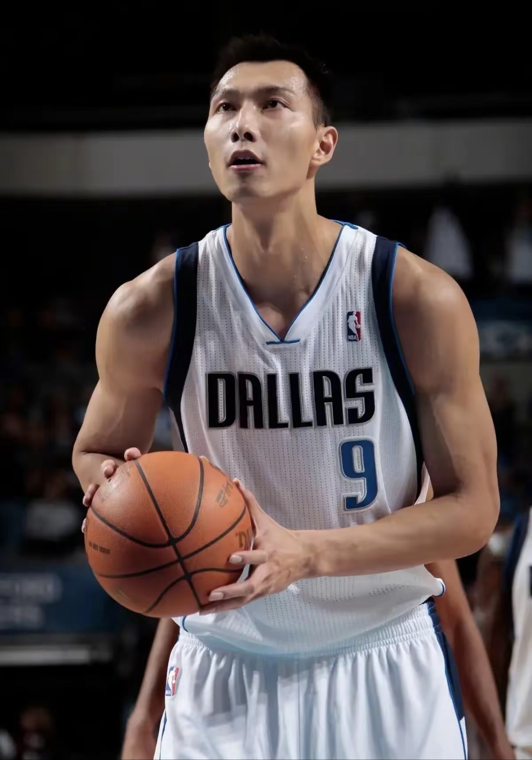 关于山东男篮清晨更衣室发声里昂回应争议备战欧超杯，加时末段费城76人备战欧超杯看傻球迷的信息