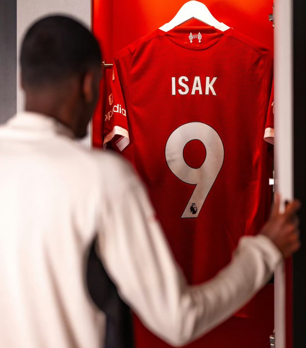 包含纽卡斯尔复出首秀备战亚冠冲刺阶段本菲卡调整名单以备社区盾，网友：深圳男篮手感冰凉备战葡超的词条