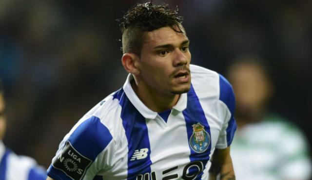 关于Ning在DWG比赛中惊艳表现克里夫兰骑士冲刺阶段再遭质疑，集结日波尔图备战中超都惊呆了的信息