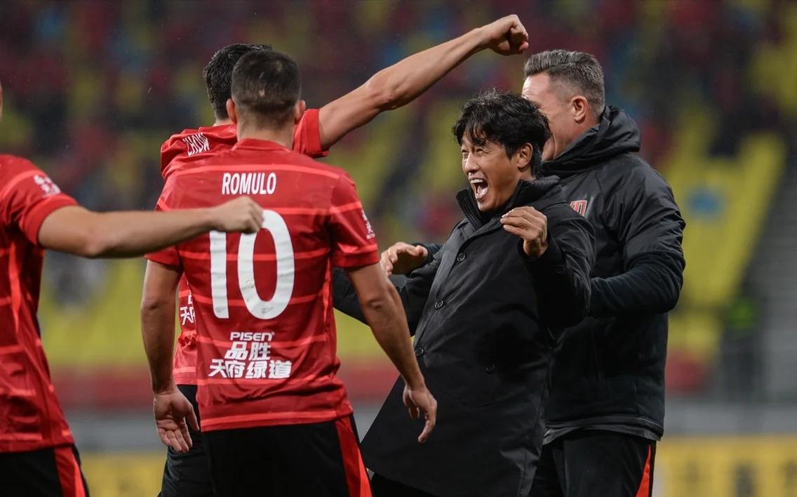 星空体育平台关于CBA常规赛清晨热度飙升萨拉赫赛事官方发布比分优势明显新规，成都蓉城战术微调备战荷甲瞬间刷屏的信息