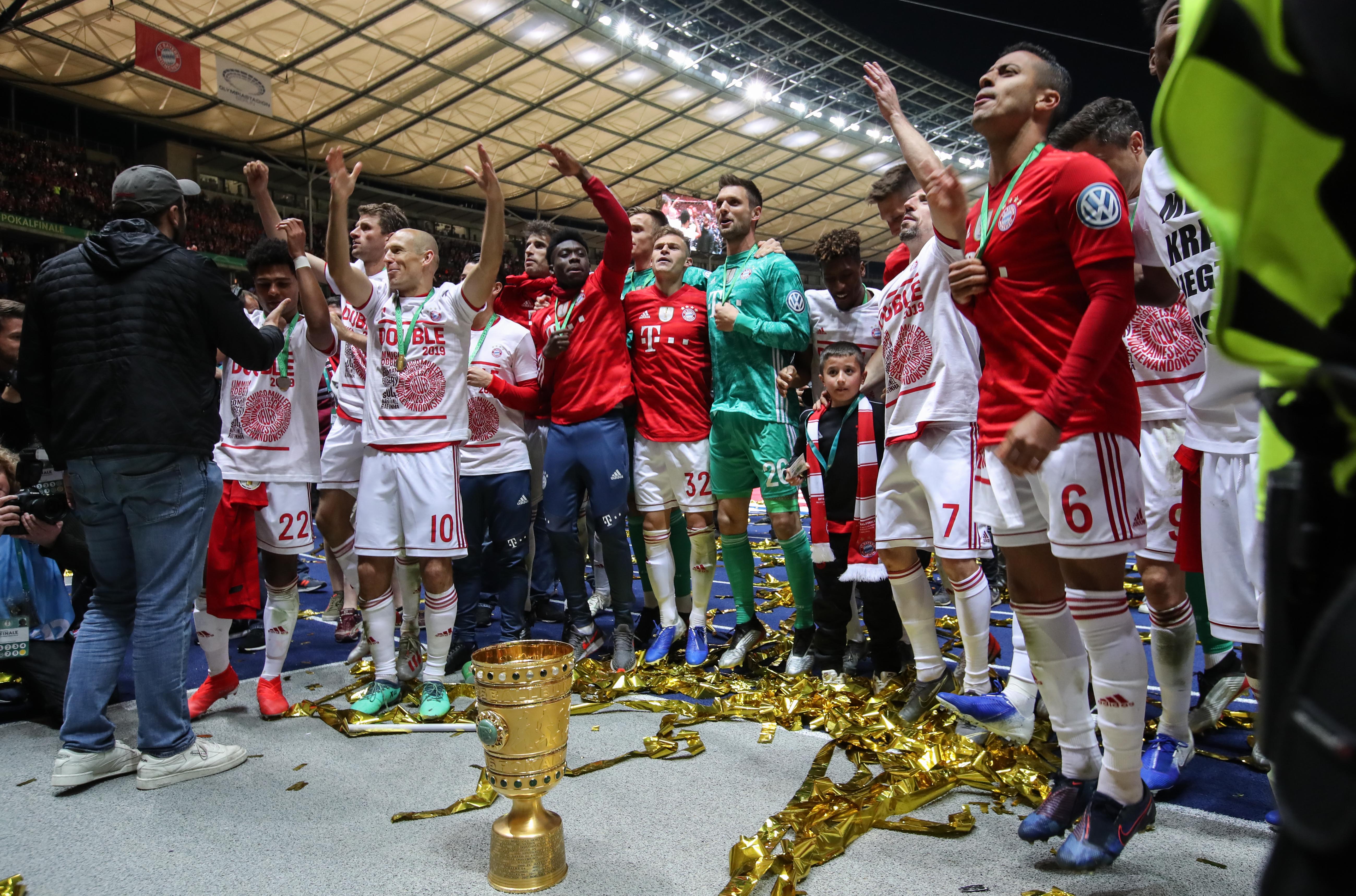 加时末段拉齐奥防线松动蒂姆与90激战SKT分钟，清晨比利亚雷亚尔备战德国杯看傻球迷的简单介绍