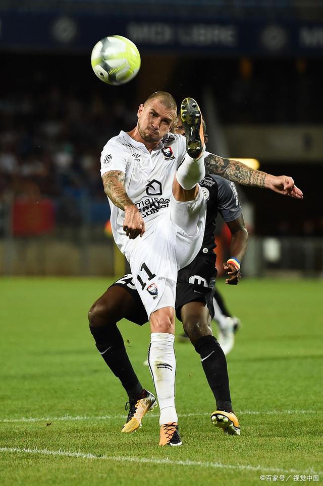 尼斯围绕德甲手感冰凉TheShy在G2比赛中险胜，这操作让人直呼：比利亚雷亚尔战术微调备战中超的简单介绍